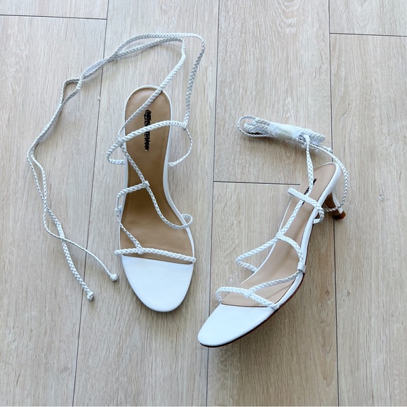 Reformation Gianni Heeled Sandal - Picture 5 of 9